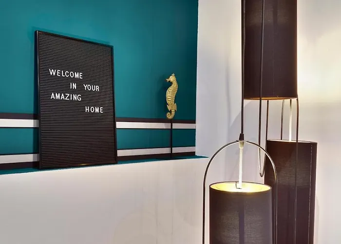 By Les Halles Pinault Museum Le Louvre Appartement